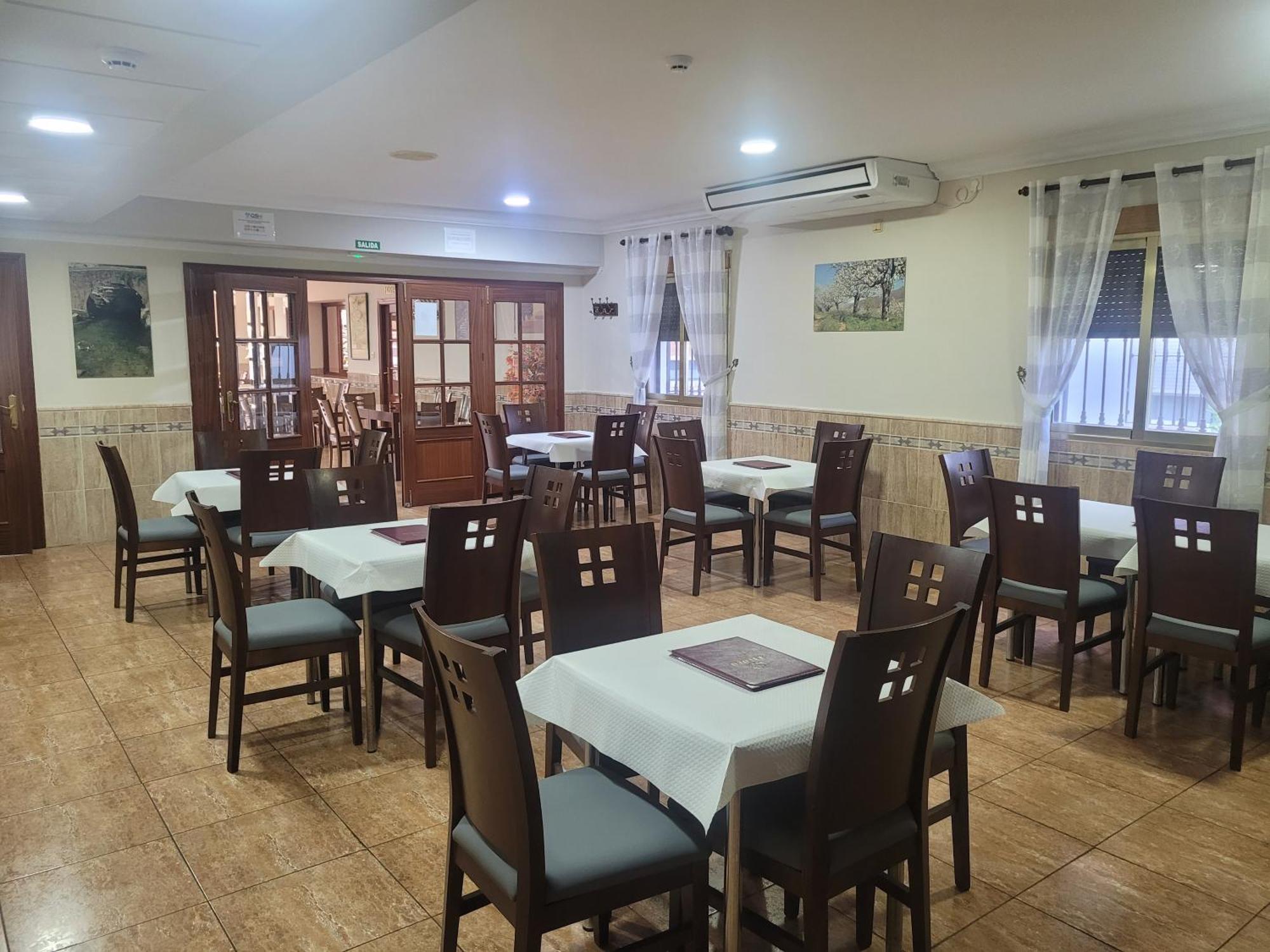 Hostal Restaurante El Paraiso Don Benito Exteriér fotografie